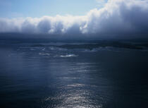 Lumière sur la mer. © Philip Plisson / Plisson La Trinité / AA02625 - Photo Galleries - Cloud