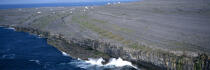 Falaises des îles d'Aran. © Philip Plisson / Plisson La Trinité / AA02767 - Photo Galleries - Ireland, the green island