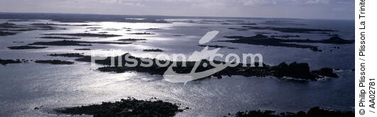 Aber-Wrach vue du phare de l'Ile Vierge. - © Philip Plisson / Plisson La Trinité / AA02781 - Nos reportages photos - Mer