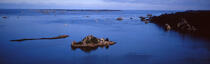 Estuaire de Trieux sur fond de Bréhat. © Philip Plisson / Plisson La Trinité / AA02839 - Photo Galleries - Côtes d'Armor