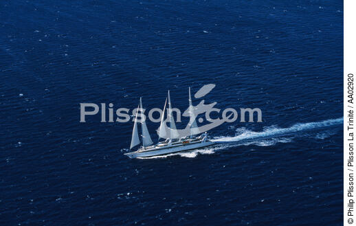 Le Ponant en pleine mer - © Philip Plisson / Plisson La Trinité / AA02920 - Nos reportages photos - Paquebot