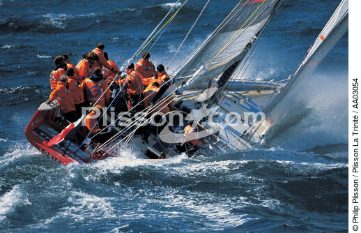 The French challenge on an upwind leg. - © Philip Plisson / Plisson La Trinité / AA03054 - Photo Galleries - Racing