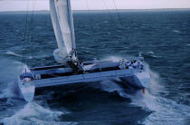 Maxi catamaran Code One © Philip Plisson / Plisson La Trinité / AA03098 - Nos reportages photos - Multicoque de course