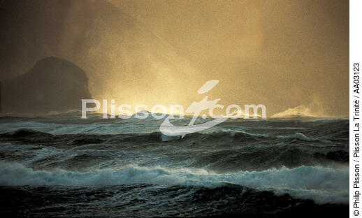 Achill Island - Irlande - © Philip Plisson / Plisson La Trinité / AA03123 - Nos reportages photos - Tempête