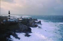 Créac'h sous l'emprise du vent © Guillaume Plisson / Plisson La Trinité / AA03162 - Photo Galleries - Storm at sea