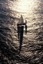 Whirpool en contre jour © Guillaume Plisson / Plisson La Trinité / AA03237 - Photo Galleries - Maxi-monohull Racing Yacht