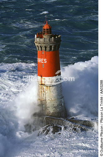 Les Pierres Noires pendant la tempète de janvier 98 - © Guillaume Plisson / Plisson La Trinité / AA03288 - Nos reportages photos - Signalisation maritime