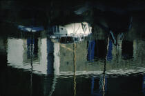 Reflet dans le port du Bono. © Philip Plisson / Plisson La Trinité / AA03386 - Photo Galleries - Morbihan [The gulf of the]