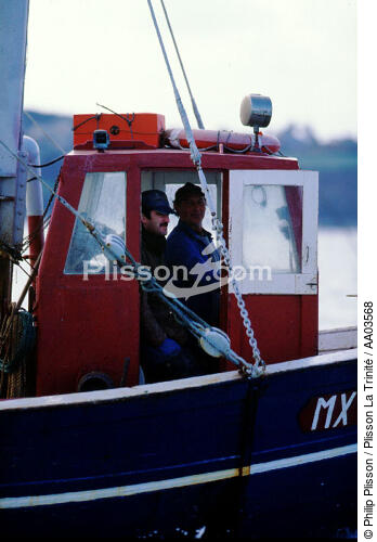 Ostreiculteurs. - © Philip Plisson / Plisson La Trinité / AA03568 - Photo Galleries - Morlaix [The Bay of]