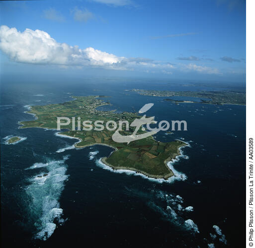 Ile de Batz. - © Philip Plisson / Plisson La Trinité / AA03589 - Nos reportages photos - Format carré