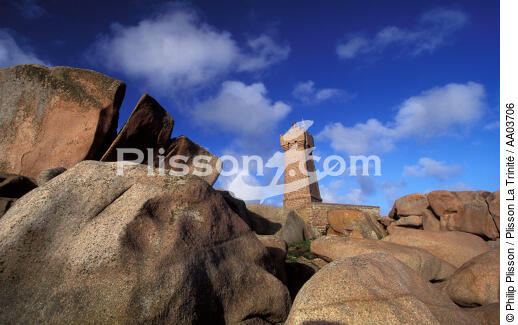 Phare du Mean-Ruz. - © Philip Plisson / Plisson La Trinité / AA03706 - Photo Galleries - Lighthouse [22]