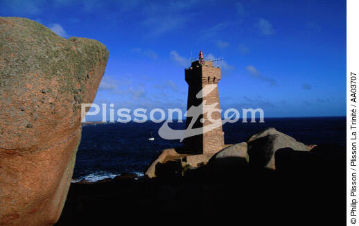 Phare du Mean-Ruz. - © Philip Plisson / Plisson La Trinité / AA03707 - Photo Galleries - Lighthouse [22]
