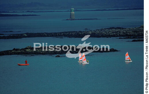 Optimist. - © Philip Plisson / Plisson La Trinité / AA03734 - Photo Galleries - Dinghy or small boat with centre-board