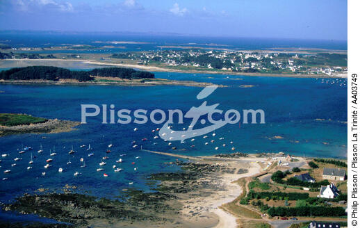 L'île Grande à marée basse - © Philip Plisson / Plisson La Trinité / AA03749 - Nos reportages photos - Ile [22]