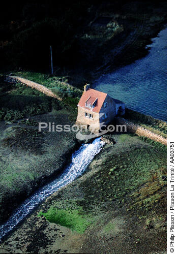 Moulin à marée - © Philip Plisson / Plisson La Trinité / AA03751 - Nos reportages photos - Moulin