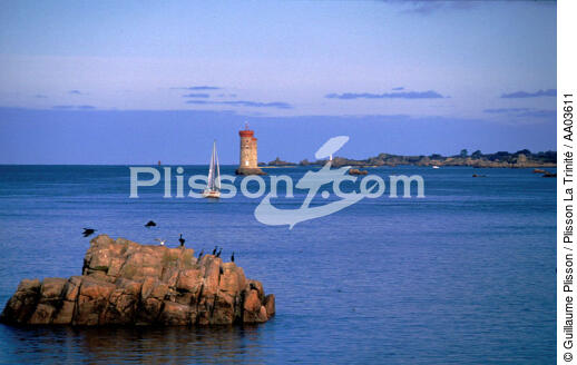 Phare de La Croix, ile de Bréhat. - © Guillaume Plisson / Plisson La Trinité / AA03611 - Photo Galleries - Lighthouse [22]