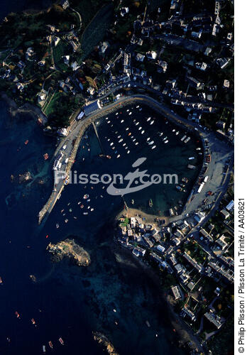 Vue aérienne du port de Loguivy. - © Philip Plisson / Plisson La Trinité / AA03621 - Nos reportages photos - Rivière [22]