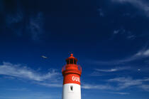 Le phare du Guilvinec dans le Finistère sud © Philip Plisson / Plisson La Trinité / AA03806 - Nos reportages photos - Oiseau marin