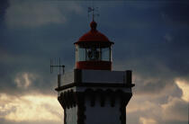 Gros plan du phare des Poulains. © Philip Plisson / Plisson La Trinité / AA03844 - Nos reportages photos - Ile [56]