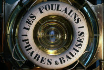 Gros plan d'une lentille du phare des Poulains. © Guillaume Plisson / Plisson La Trinité / AA03845 - Nos reportages photos - Ile [56]