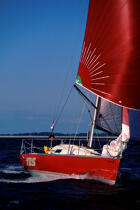 Michel Desjoyeaux sur un Figaro pour la course du même nom en 95 © Guillaume Plisson / Plisson La Trinité / AA04073 - Photo Galleries - Boat