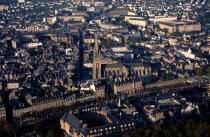 Quimper et sa cathédrale © Philip Plisson / Plisson La Trinité / AA04241 - Photo Galleries - Quimper