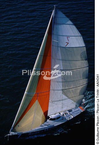 Baume & Mercier. - © Guillaume Plisson / Plisson La Trinité / AA04341 - Photo Galleries - Maxi-monohull Racing Yacht