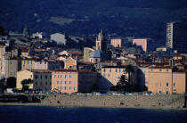 Plage et ville d'Ajaccio. © Philip Plisson / Plisson La Trinité / AA04567 - Photo Galleries - Corsica