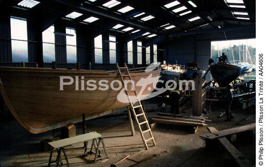 Chantier du Guip. - © Philip Plisson / Plisson La Trinité / AA04606 - Nos reportages photos - Réparation navale