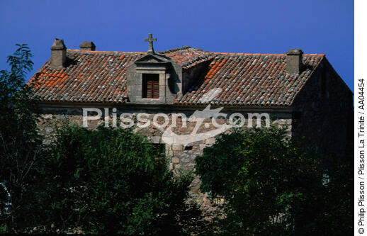 Maison Corse. - © Philip Plisson / Plisson La Trinité / AA04454 - Photo Galleries - Roof