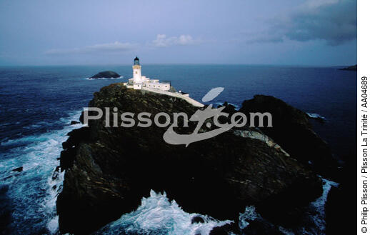 Phare de Muckle Flugga, Shetlands. - © Philip Plisson / Plisson La Trinité / AA04689 - Photo Galleries - Great Britain Lighthouses