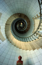 L'escalier du phare de l'Ile Vierge. © Philip Plisson / Plisson La Trinité / AA04799 - Photo Galleries - Staircase