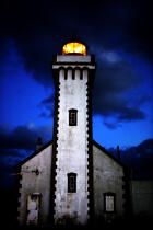Le phare des Poulains la nuit. © Philip Plisson / Plisson La Trinité / AA04815 - Nos reportages photos - Ile [56]