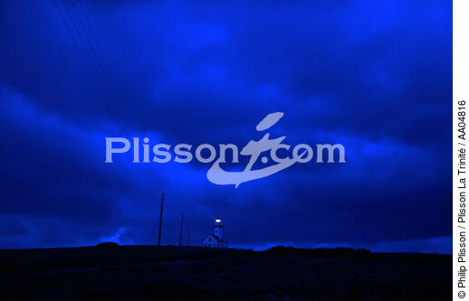 Les Poulains dans la nuit. - © Philip Plisson / Plisson La Trinité / AA04816 - Nos reportages photos - Nuit