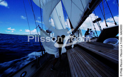 Contre jour sur le pont. - © Philip Plisson / Plisson La Trinité / AA04930 - Photo Galleries - Sails