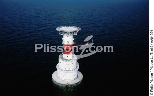 Le phare irlandais de Kish. - © Philip Plisson / Plisson La Trinité / AA04994 - Nos reportages photos - Phare [Irl]