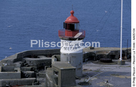 Le fort de l'Ouest à Cherbourg. - © Philip Plisson / Plisson La Trinité / AA05104 - Photo Galleries - Normandie