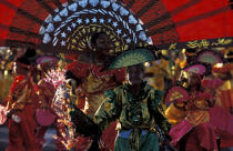 Personnages costumés au carnaval de Fort-de-France. © Philip Plisson / Plisson La Trinité / AA05436 - Nos reportages photos - Tradition