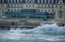 L'hotel des termes de Saint-Malo. © Philip Plisson / Plisson La Trinité / AA05462 - Nos reportages photos - Gros temps