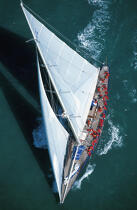 Endeavour. © Philip Plisson / Plisson La Trinité / AA05580 - Photo Galleries - Classic Yachting