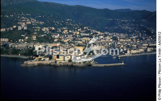 Bastia. - © Philip Plisson / Plisson La Trinité / AA05612 - Photo Galleries - Town [Corsica]