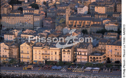 Bastia. - © Philip Plisson / Plisson La Trinité / AA05613 - Nos reportages photos - Ville