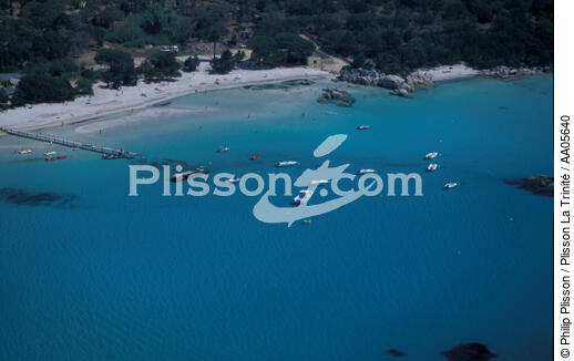 Plage du Sud Est Corse . - © Philip Plisson / Plisson La Trinité / AA05640 - Nos reportages photos - Plage