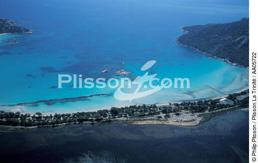 Golfe de Santa Giulia. Sud Est Corse. - © Philip Plisson / Plisson La Trinité / AA05722 - Nos reportages photos - Vue aérienne