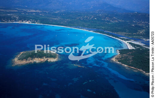 Golfe de Santa Giulia. Sud Est Corse. - © Philip Plisson / Plisson La Trinité / AA05723 - Nos reportages photos - Montagne