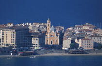 La ville d'Ajaccio. © Philip Plisson / Plisson La Trinité / AA05763 - Nos reportages photos - Ile [Corse]