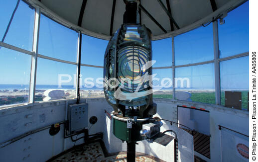 Lentille de phare. - © Philip Plisson / Plisson La Trinité / AA05806 - Nos reportages photos - Intérieur [phare]