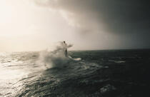 Vague sur le Four. © Guillaume Plisson / Plisson La Trinité / AA05935 - Photo Galleries - Storms