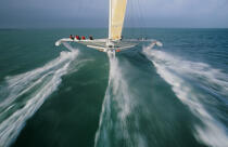 L' Hydroptère à toute vitesse. © Gilles Martin-Raget / Plisson La Trinité / AA01178 - Photo Galleries - Ocean racing trimaran