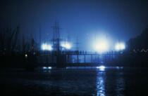 La nuit est tombée sur Port-Rhu à Douarnenez. © Philip Plisson / Plisson La Trinité / AA06033 - Nos reportages photos - Nuit